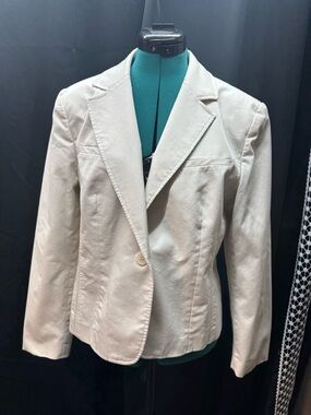 Women's Cream Single-Button Tailored Blazer